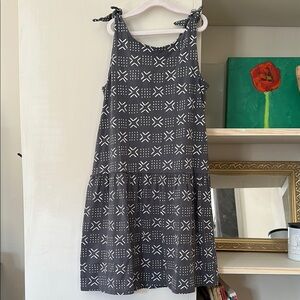 Stylish Black and White Patterned Dress